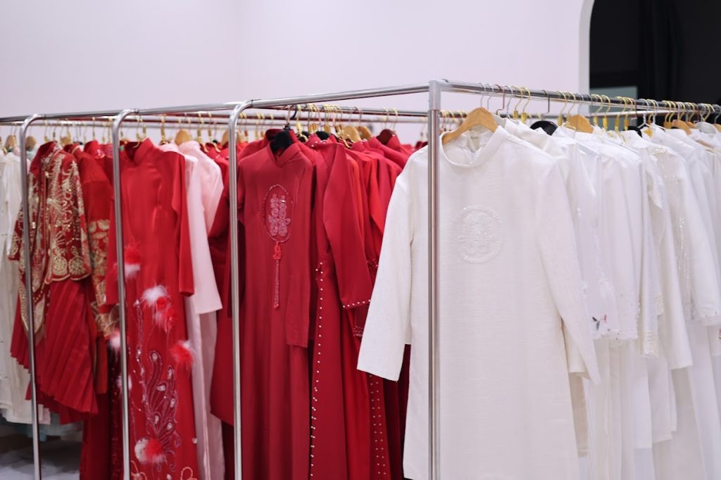 Tìm Áo Cưới Đẹp Lấp Vò Ở Đâu? Ngọc Luận Bridal - Studio Uy Tín Chỉ Cách Bạn Chưa Đến 30 Phút!