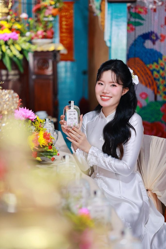 Trang Điểm Cô Dâu Tại Nhà Đồng Tháp – Ngọc Luận Makeup Academy, Đẹp Rạng Rỡ Mọi Nẻo Đường