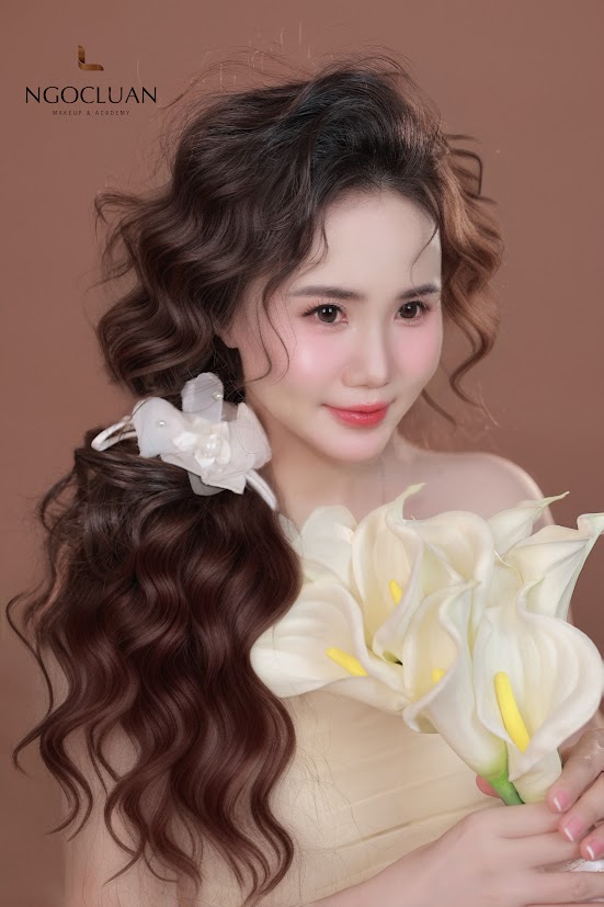 Tìm Địa Điểm Chụp Concept Beauty Gần Sa Đéc? Check-in Ngay Ngọc Luận Makeup Academy & Bridal!