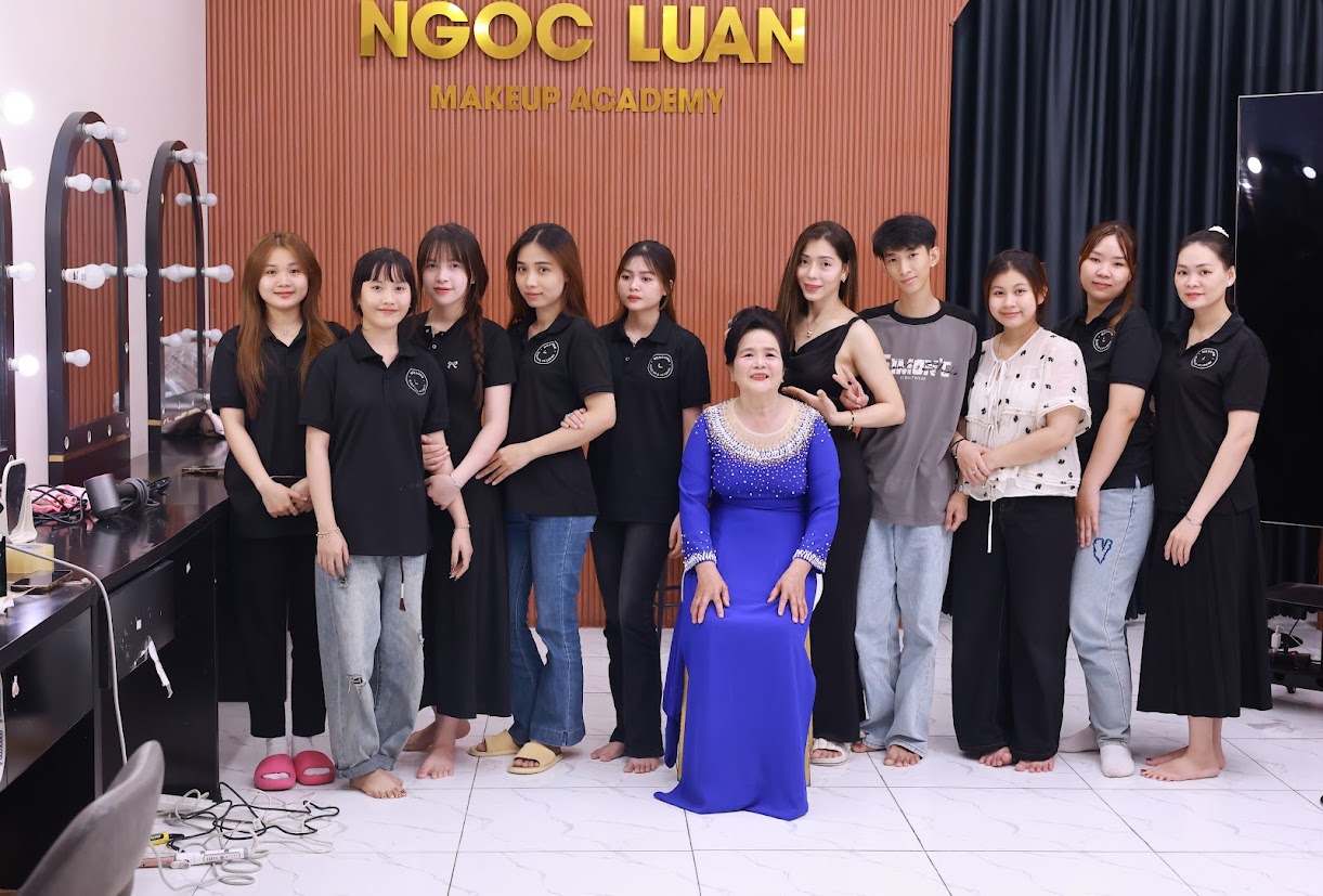 Đào Tạo Makeup Uy Tín Ở Đồng Tháp – Ngọc Luận Makeup Academy & Bridal