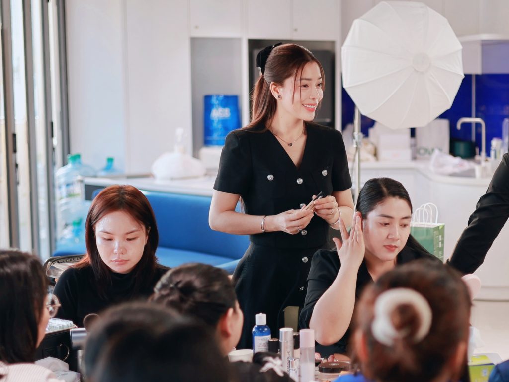khoá học makeup cá nhân Cao Lãnh